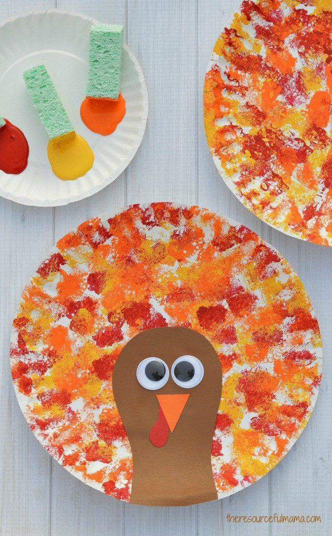Sponged Painted Thanksgiving Turkey Craft -   20 fall crafts tree ideas