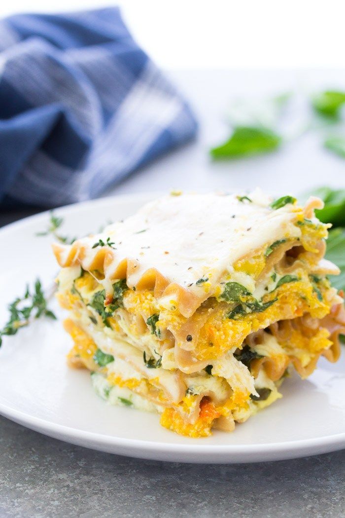 Creamy roasted butternut squash lasagna with spinach. This vegetarian lasagna recipe is one of our favorites, made with ricotta, mozzarella and Parmesan cheeses! -   20 lasagna recipes mozzarella
 ideas