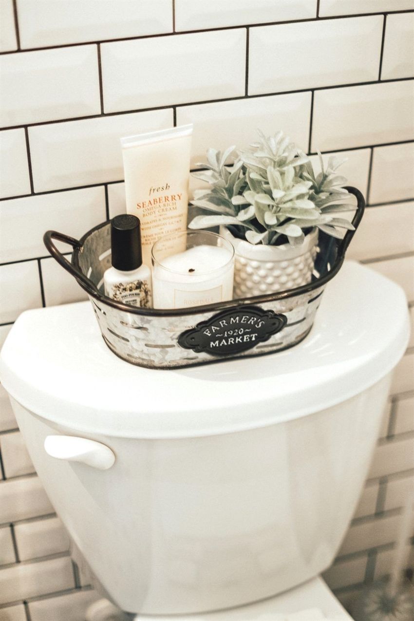 FALL DECORATING IDEAS - STEPHANIE STERJOVSKI - STEPHANIE STERJOVSKI // Powered by chlo?digital #LivingRoomD?corIdeas -   21 bathroom decor storage
 ideas