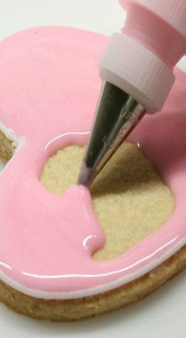 How to flood cookies with royal icing -   21 girly decor cookies
 ideas
