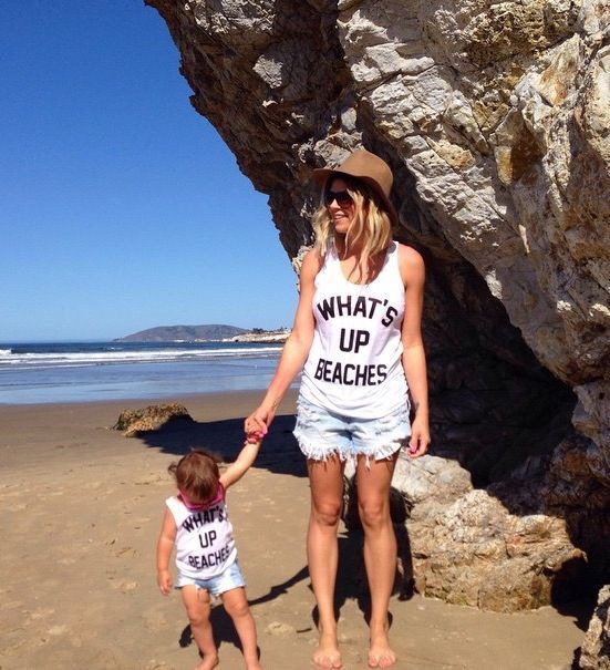 Mother & Daughter Beach Outfits -   22 mother daughter beach
 ideas