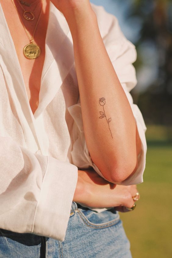 81 Small Meaningful Tattoos for Women -   23 meaningful sister tattoo
 ideas