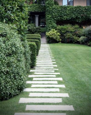 10 Perfect Path Ideas -   24 garden path budget
 ideas