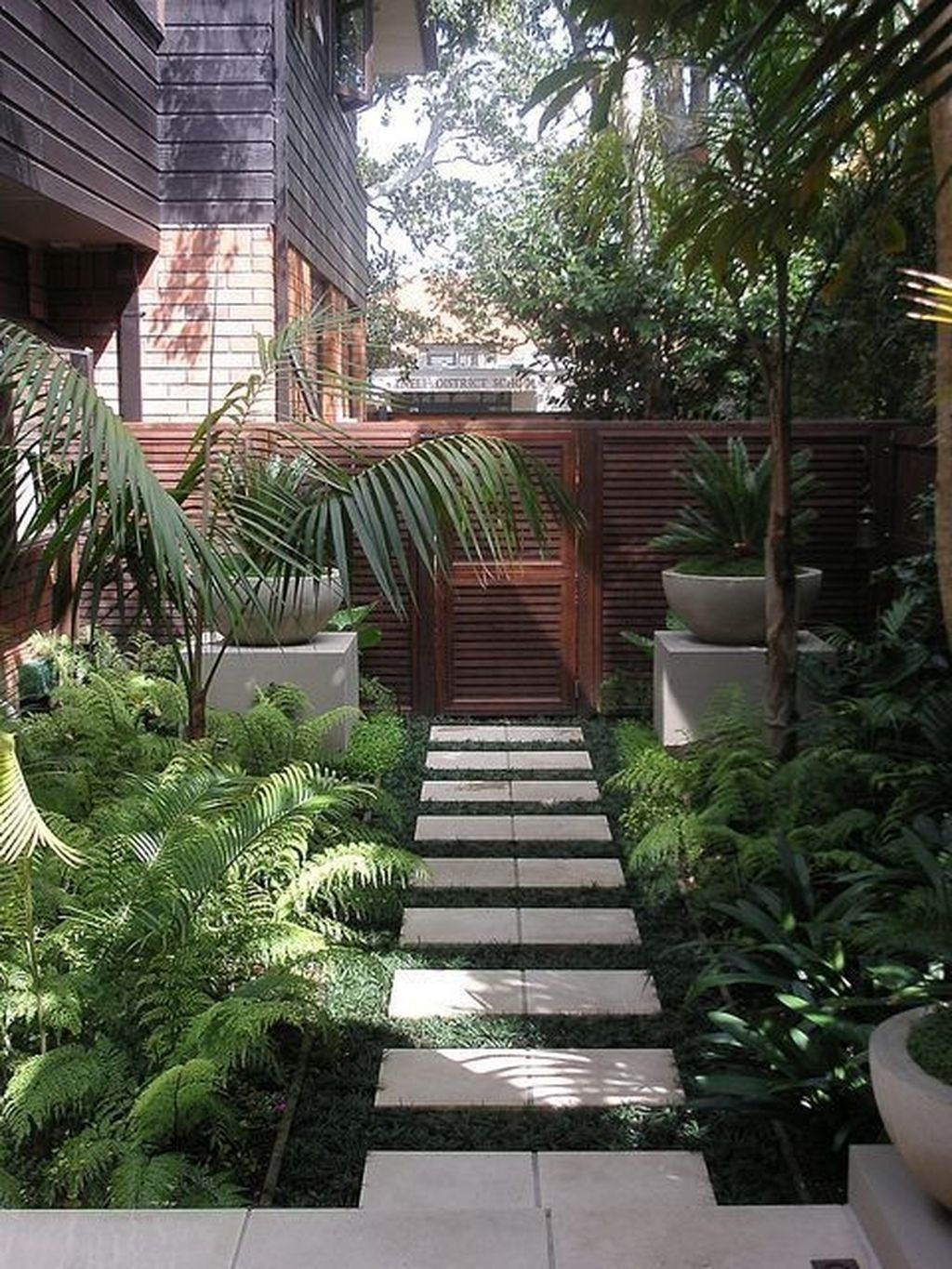 44 Gorgeous Side Yard Garden Design Ideas For Your Beautiful Home Side Inspiration -   24 home garden yard ideas
