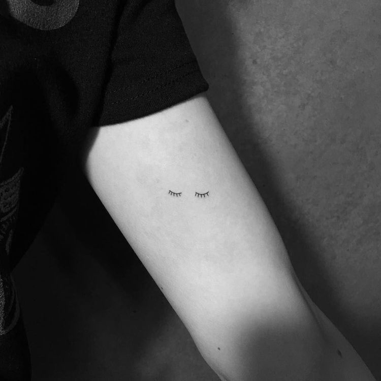 Die s??en Mini Tattoos erobern jetzt die Tattoo-Szene -   15 secret tattoo placement
 ideas