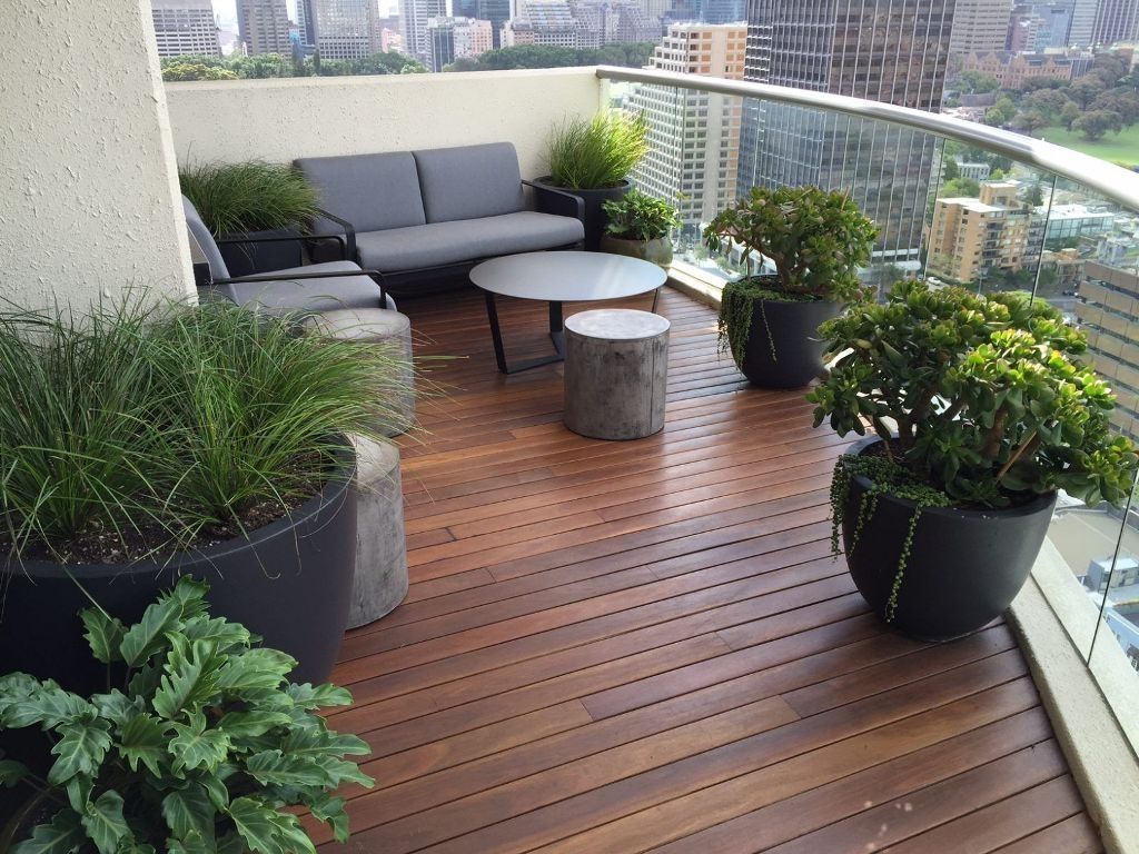 42 Enjoying Summer Balcony Decor Ideas -   22 balcony decor flowers
 ideas