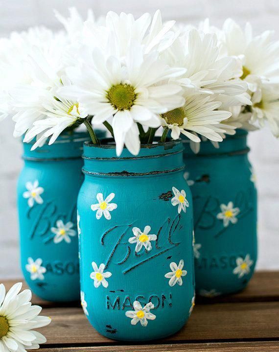 Daisy Mason Jar Set - Teal Mason Jars Painted and Distressed with Daisies -   22 mason jar decorados
 ideas