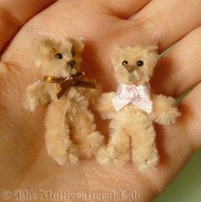THE 5 MINUTE MINI TEDDY BEAR--Hi! Long time no see! I had some very interesting projects which I mentioned on my Facebook , but very little I could actually write ab... -   25 crafts gifts teddy bears
 ideas