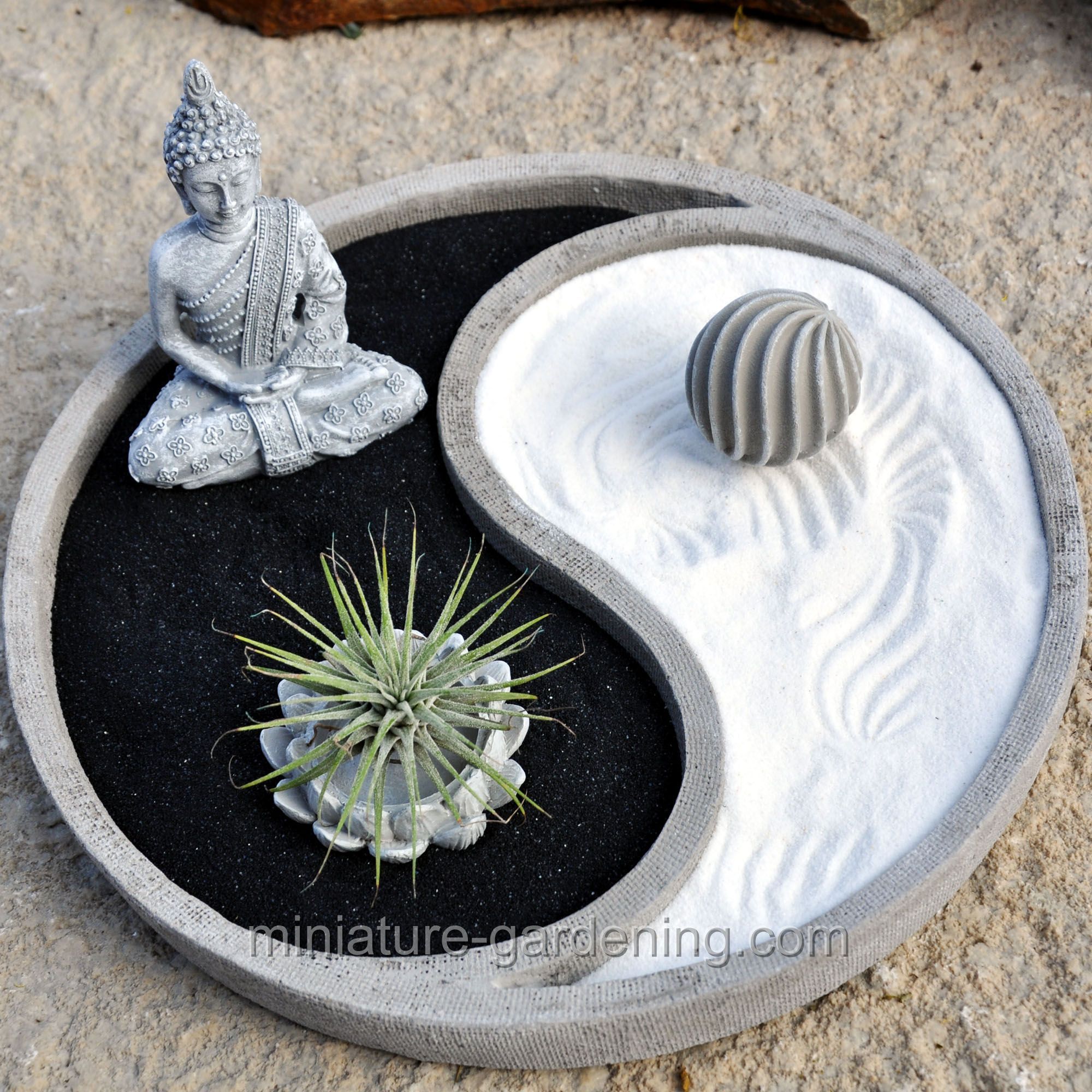 Yin Yang Cement Plate -   10 zen garden tree
 ideas