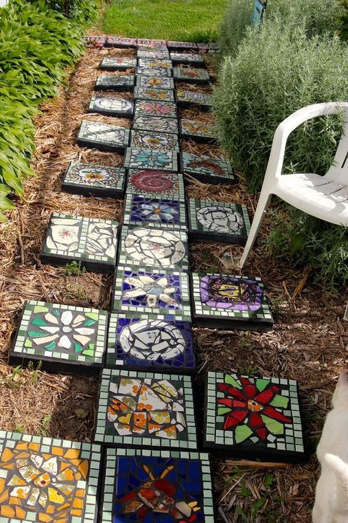 33+ DIY Mosaic Decorations to Inspire Your Own Garden -   14 garden inspiration stone
 ideas