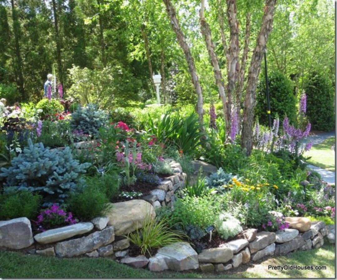 15 Most Beautiful Front Yard Flower Beds Ideas for Shady Yards -   16 front garden beds
 ideas
