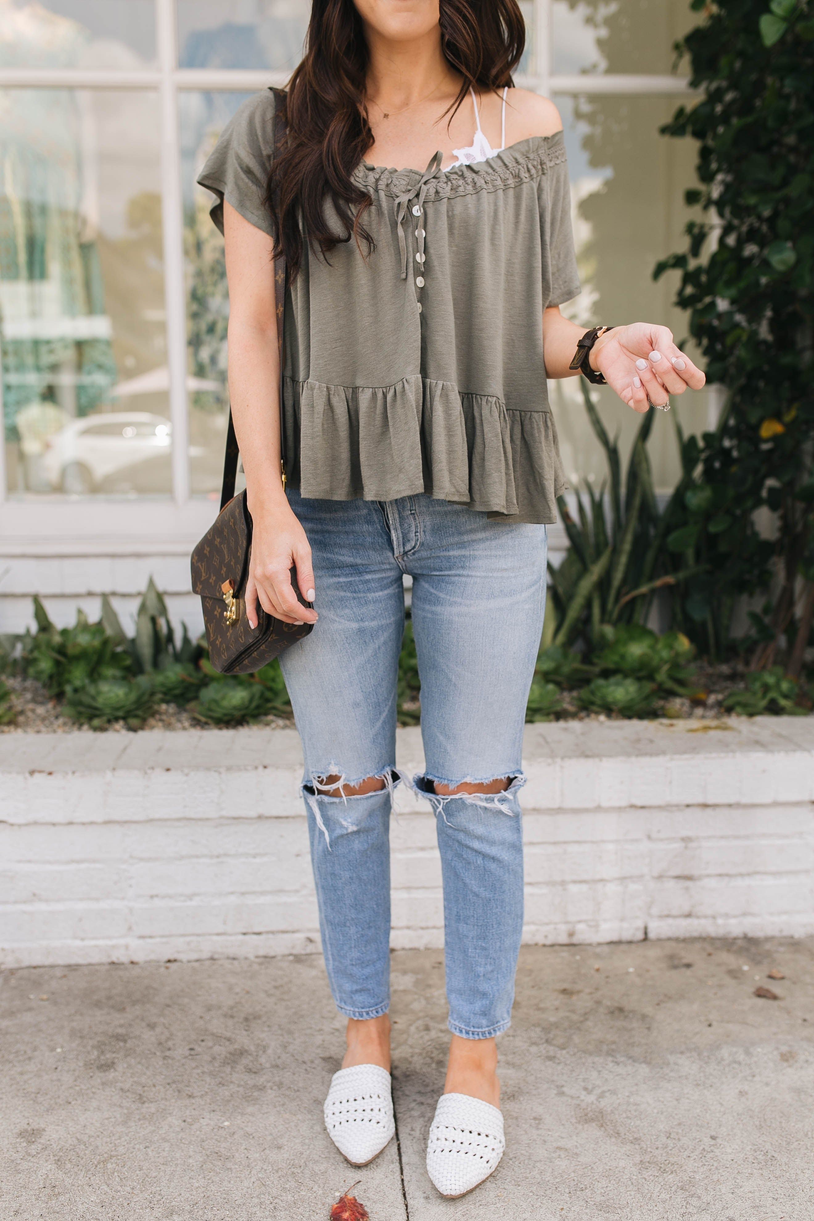 3 Ways to Wear Mom Jeans -   17 cute casual style
 ideas