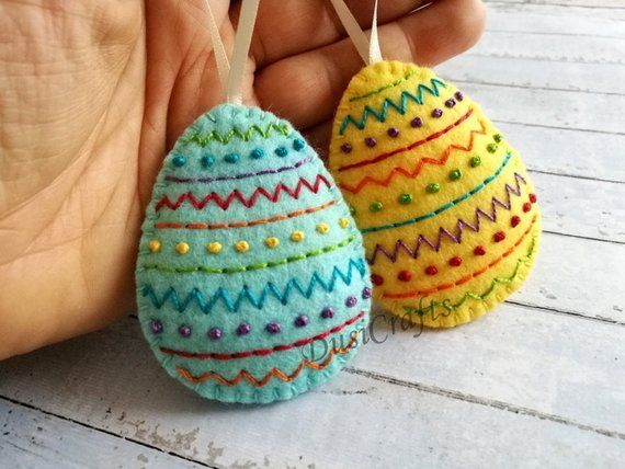 Felt Easter decoration, Colorful Embroidered Decorative Easter eggs, Easter decorations, Easter basket decor Rainbow Easter Ornament - 1 egg -   18 spring crafts felt
 ideas