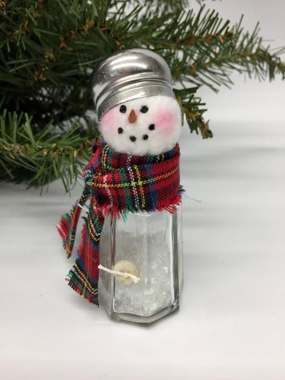 Salt Shaker Snowman | Christmas decoration | Winter decoration | Glass Snowman | Snowman decor | -   20 snowman crafts hot chocolate
 ideas
