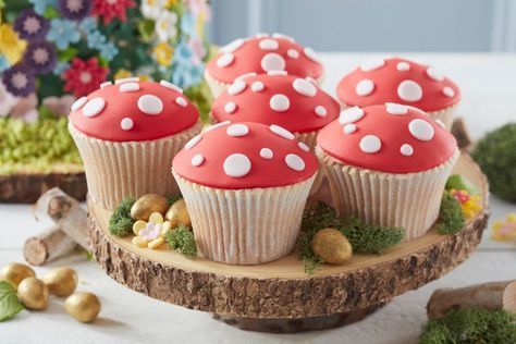 How to Make Toadstool Cupcakes -   11 fairy garden cake
 ideas
