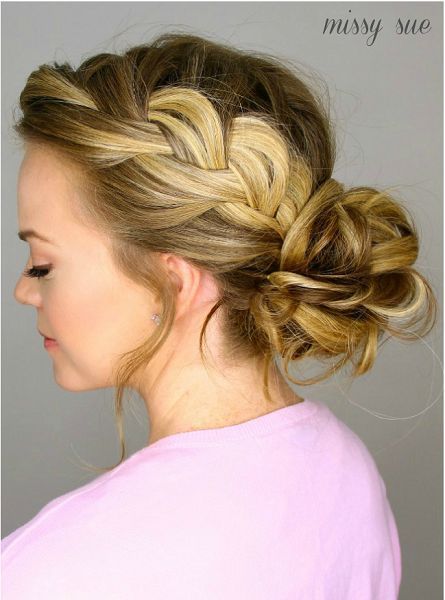 Cute Bun Hairstyles - Messy Bun Hairstyles for Moms -   12 hairstyles Messy life
 ideas