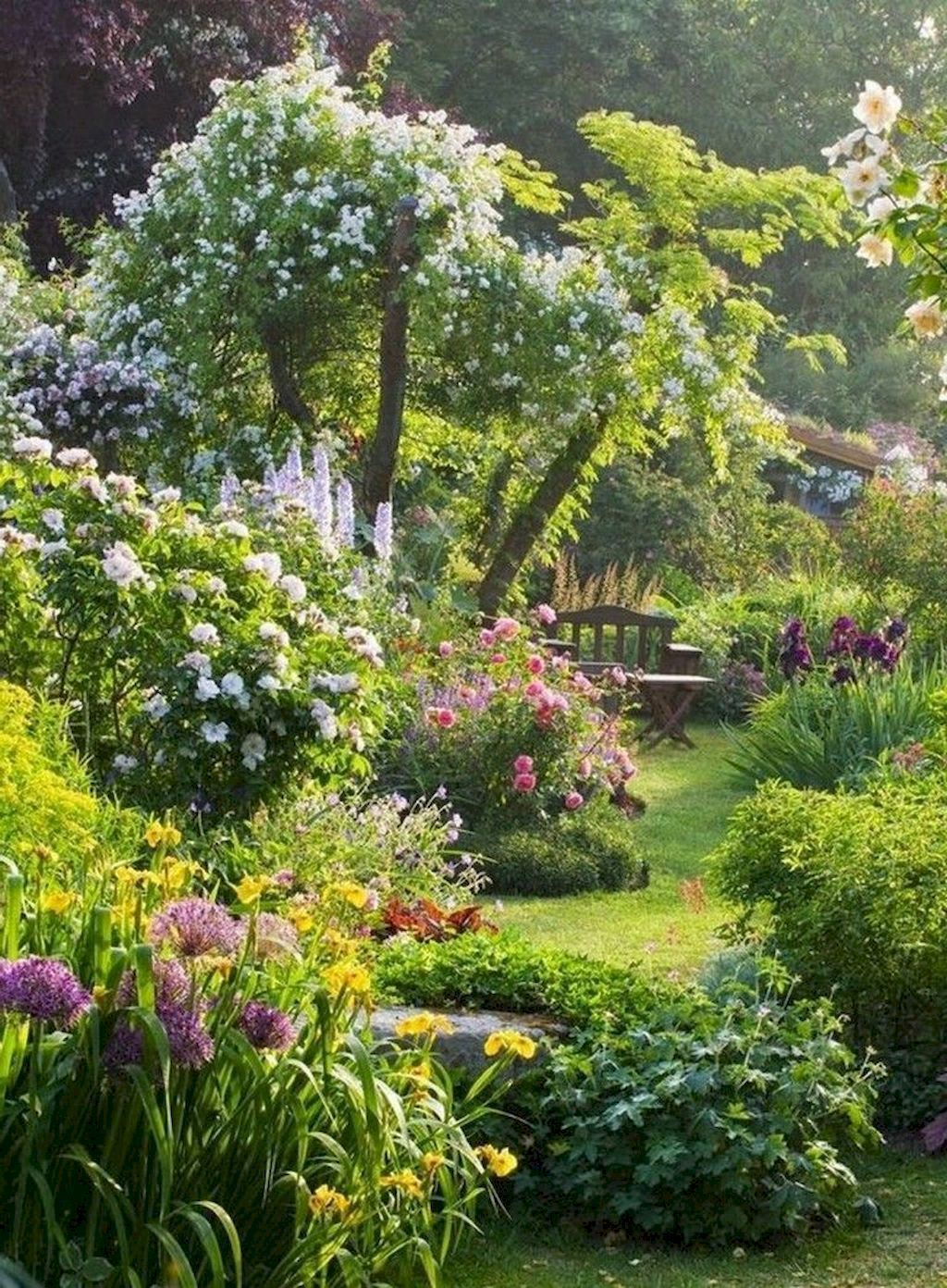 25 beautiful small cottage garden ideas for backyard inspiration -   13 garden design Natural landscaping
 ideas