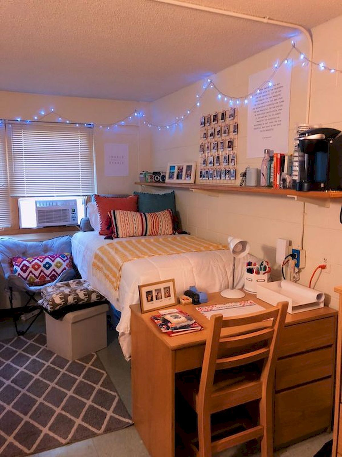 33 Awesome College Bedroom Decor Ideas And Remodel -   13 room decor Desk awesome
 ideas