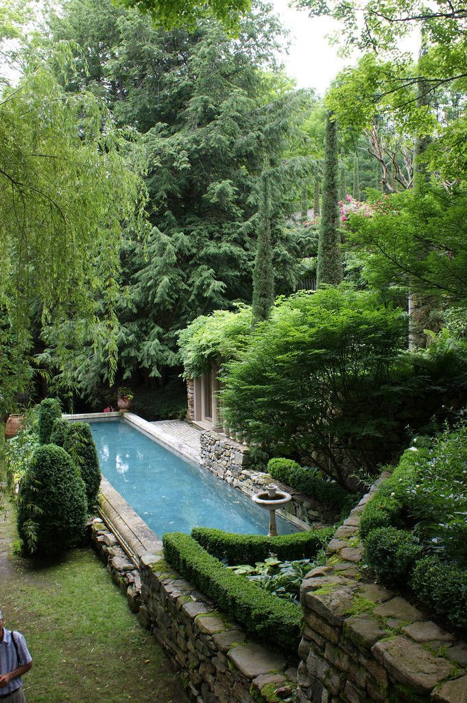 25 inspirations pour une piscine de r?ve -   14 english garden pool
 ideas