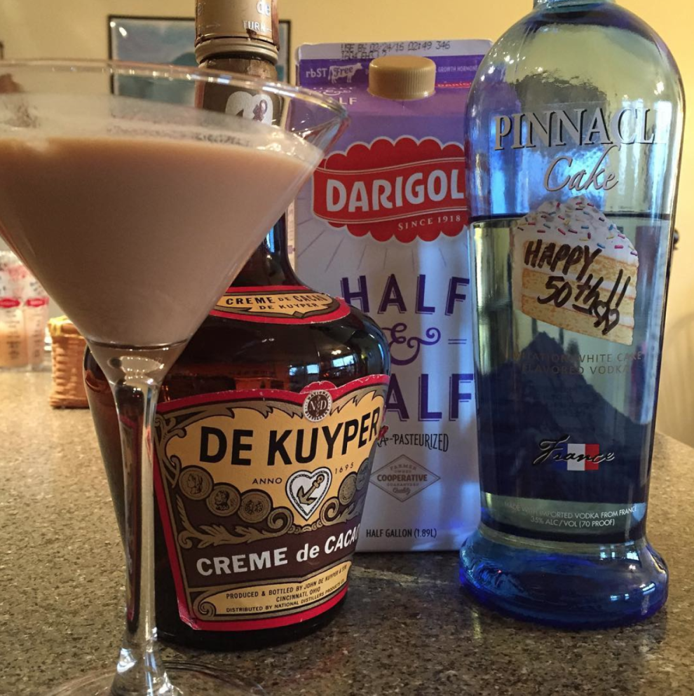 22 Bizarre Alcohol Combinations That Actually Taste Amazing -   15 cake Flavors alcohol
 ideas