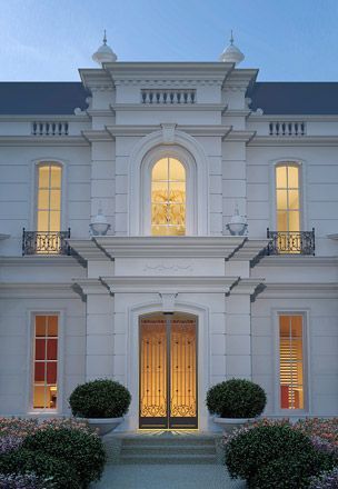 Enterprise Constructions: Classic Architecture - Luxury Homes on Display, Builders Melbourne -   15 classic style architecture ideas