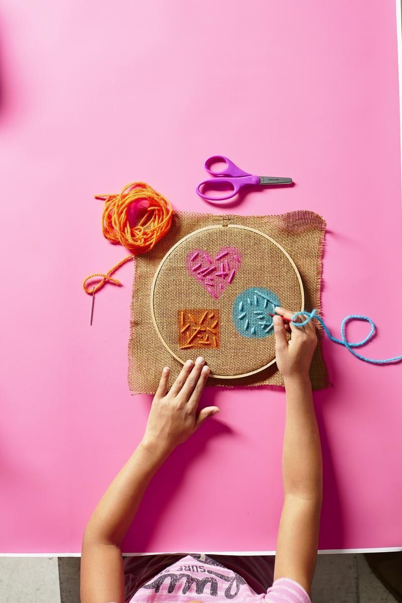Sew Fun! 3 Easy Embroidery Projects for Kids -   16 burlap crafts baby
 ideas