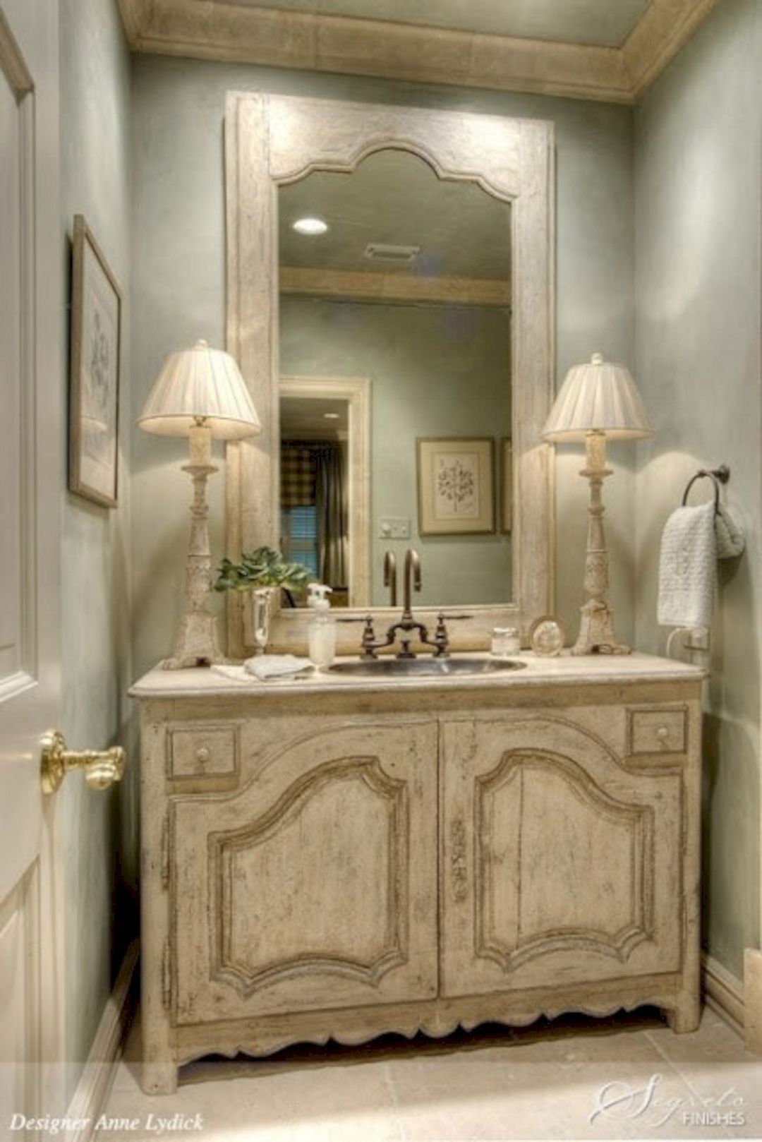 Best Ideas French Country Style Home Designs 1 (Best Ideas French Country Style Home Designs 1) design ideas and photos -   18 french decor bathroom
 ideas