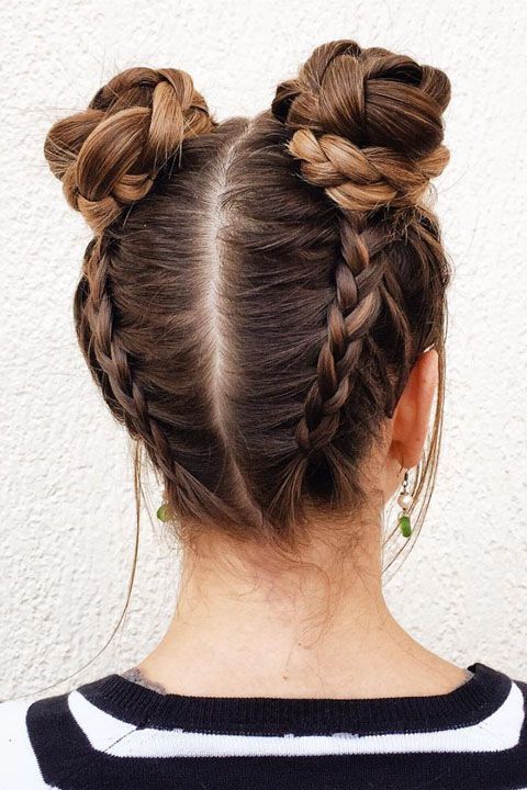 40 Picture-Perfect Updos to Inspire Your Prom Look -   20 hair Bun braid
 ideas