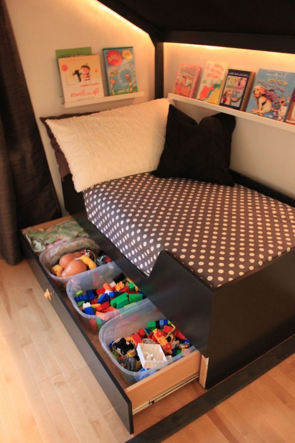 Toys Storage Are Helpful In Many Ways -   25 diy storage bedroom
 ideas