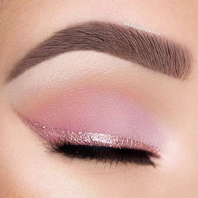 39 Top Rose Gold Makeup Ideas To Look Like A Goddess -   6 makeup Goals gold glitter
 ideas