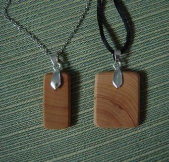 Wood Pendant Necklace -   12 diy necklace wood
 ideas