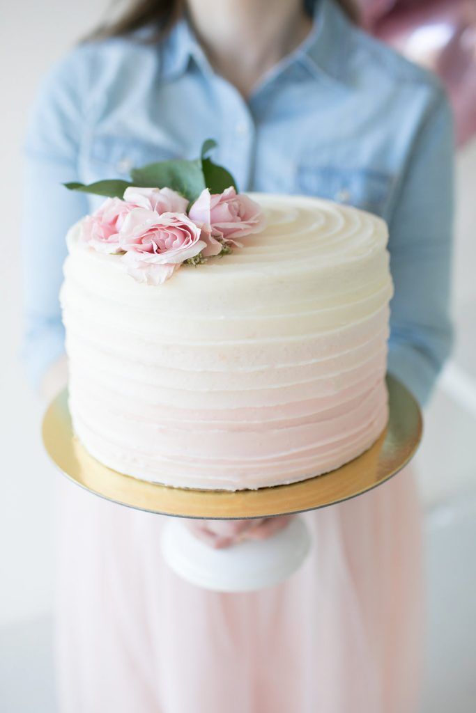 Best Vanilla Cake & Vanilla Frosting Recipe -   14 cake Frosting rose
 ideas