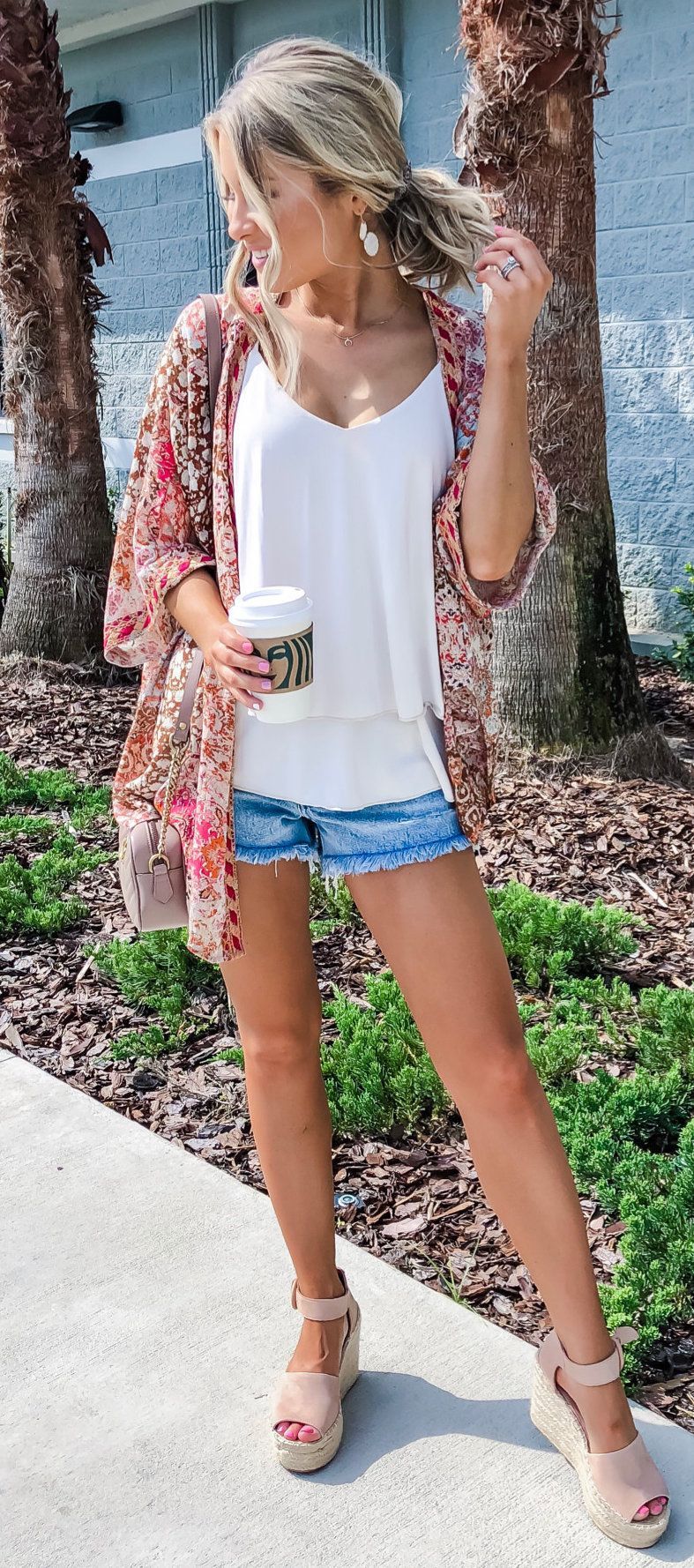 30+ Glamorous Summer Outfits To Wear Right Now -   14 summer dress Winter
 ideas