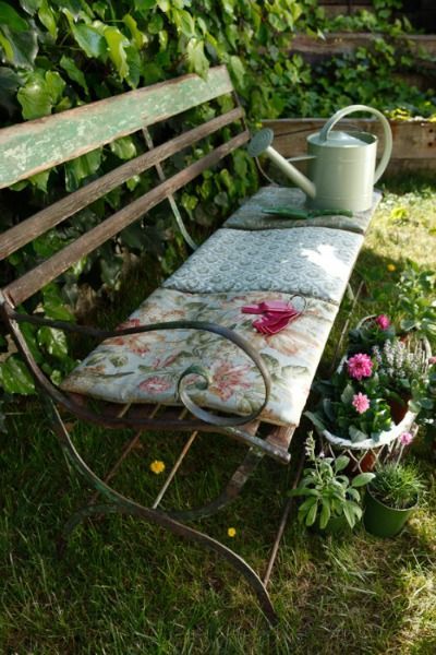 16 Gorgeous Garden Seating Ideas -   17 vintage garden seating ideas