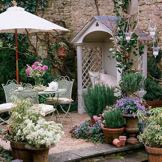 20 Most Beautiful Vintage Garden Ideas -   17 vintage garden seating ideas