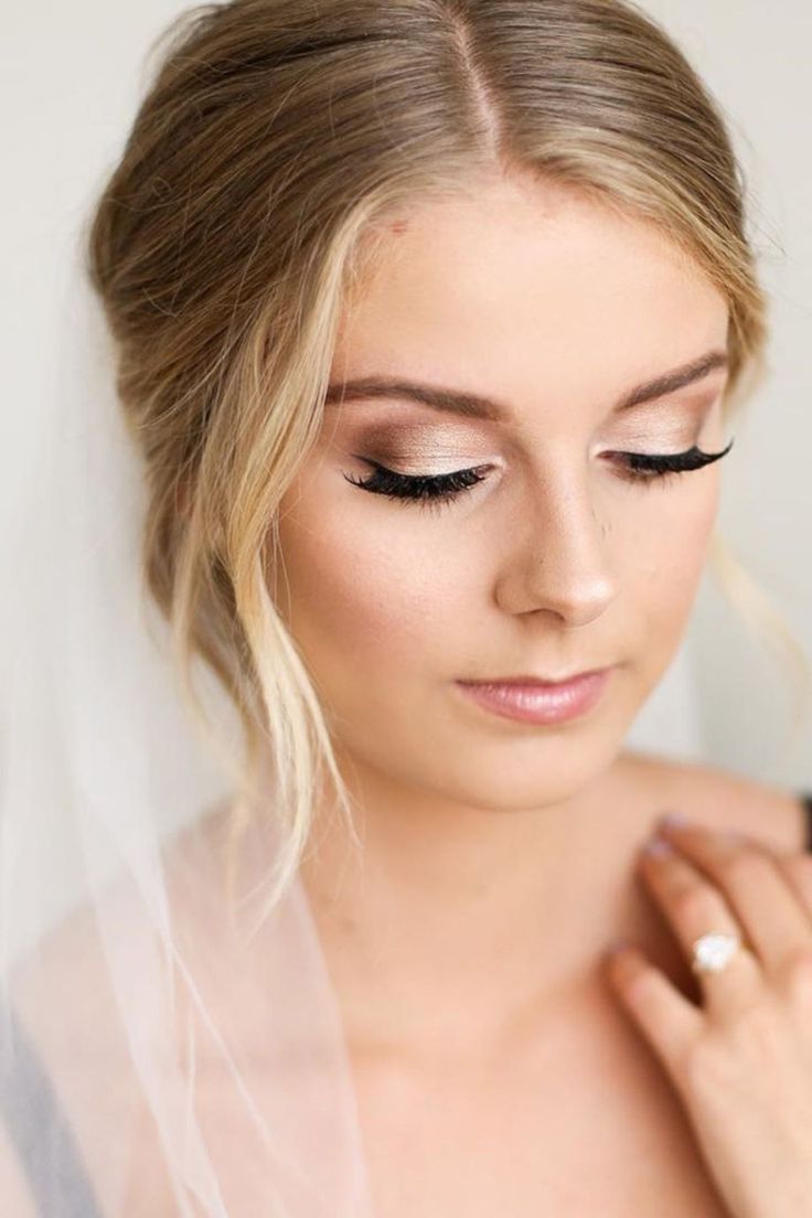 awesome 50 Romantic Wedding Make Up Ideas for Brunette viscawedding.com -   7 makeup Wedding brunette
 ideas