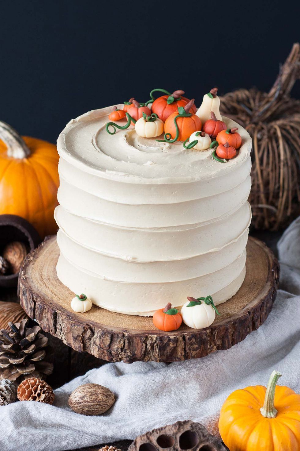 70 Halloween Cakes That Are Wickedly Impressive -   10 cake Beautiful thanksgiving ideas