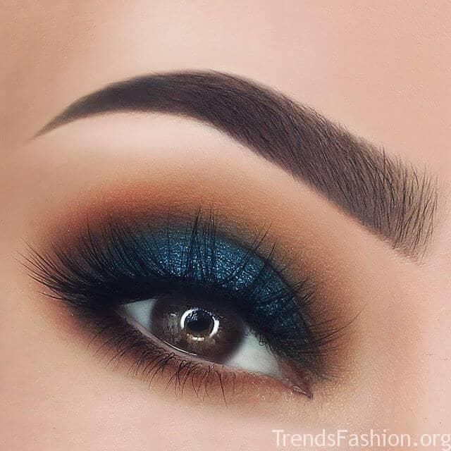 23+ New Years' Eve Makeup Looks as Bold as Your Resolutions -   13 makeup Night blue ideas