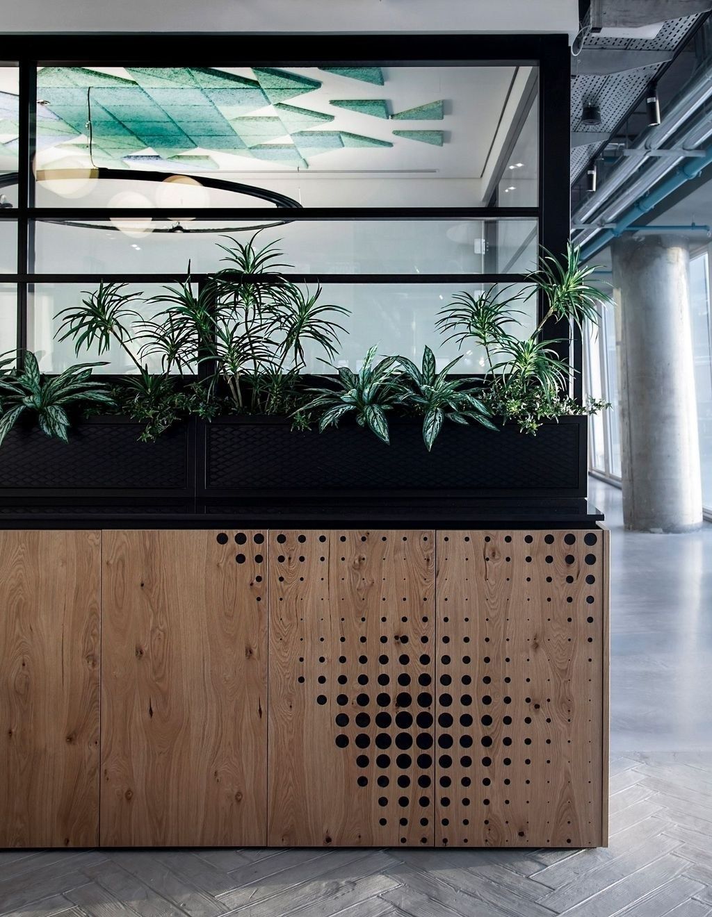 30+ Brilliant Industrial Office Design Ideas -   13 office planting ideas