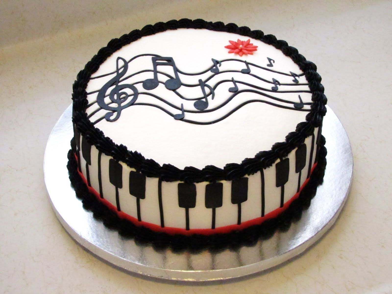 9+ of the Best Homemade Birthday Cake Ideas -   14 cake Birthday music ideas