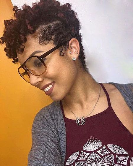 30 Short Curly Hairstyles for Black Women #Curly Hairstyles -   14 hair Curly afro ideas