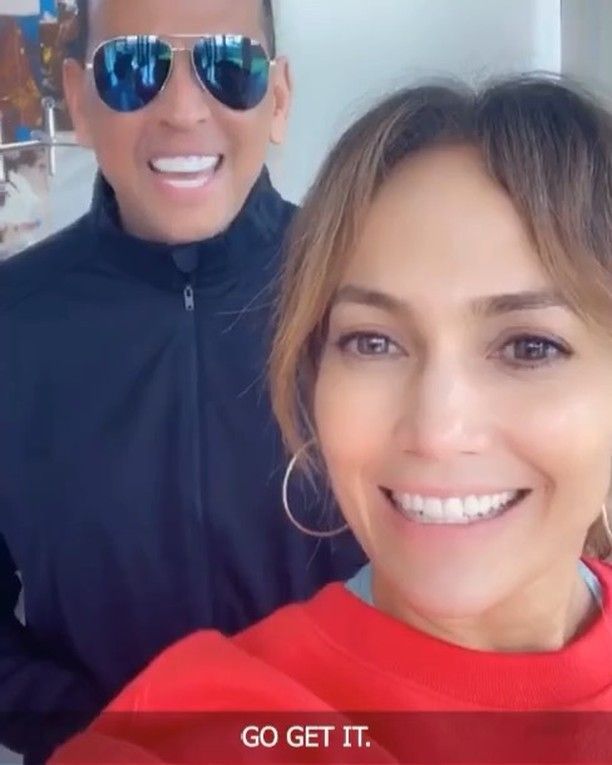 J.Lo is cutting carbs and sugar for 10 days, challenges Hoda to join her -   15 couples diet Challenge ideas