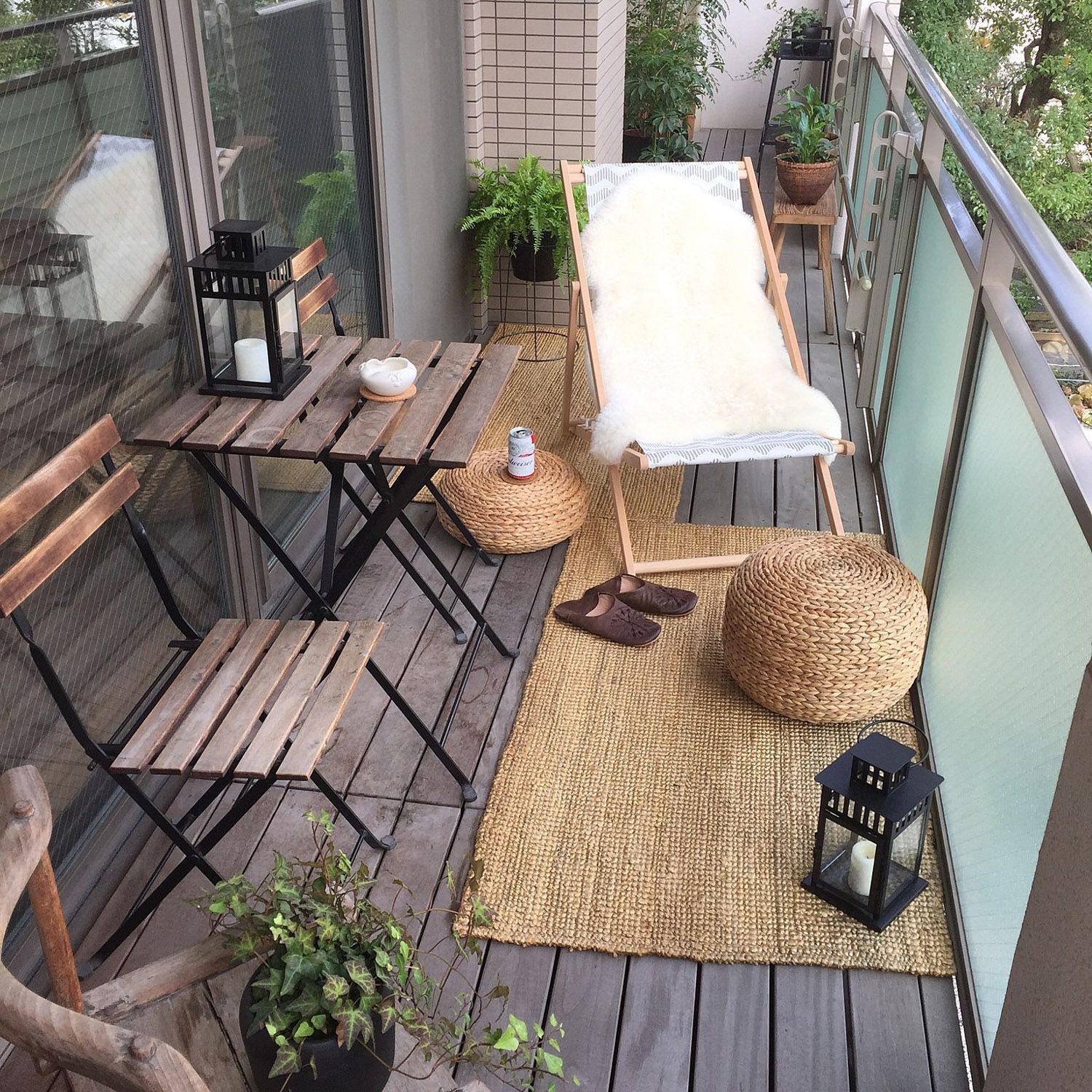 Inspiration for Small Apartment Balconies in the City -   15 plants Balcony house ideas