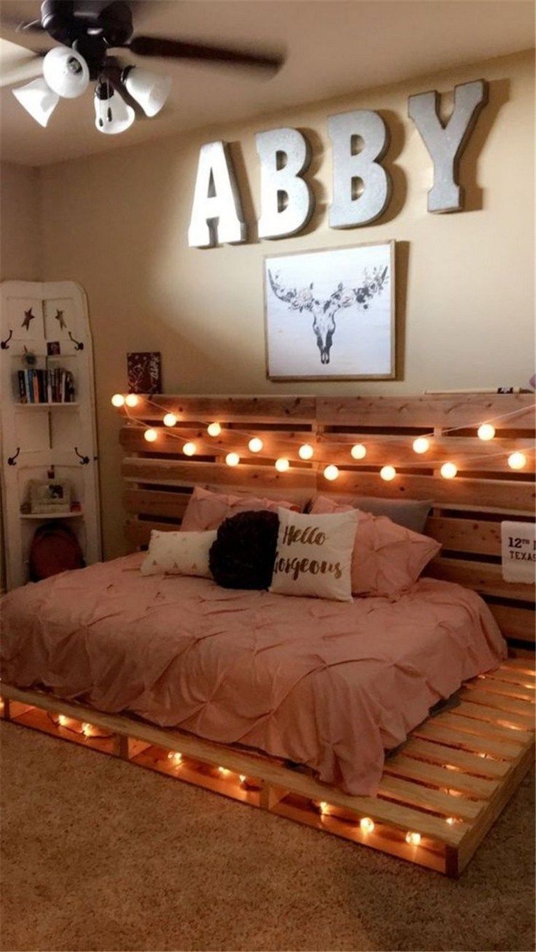 46 amazing decoration ideas for small bedroom 4 -   15 room decor White diy ideas