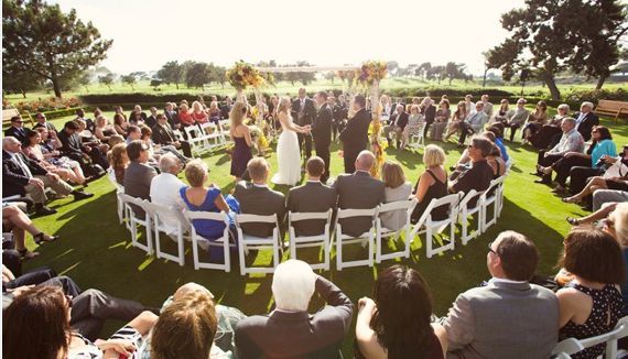 Unique Circular Aisles for Wedding Ceremony -   15 wedding Small vow renewals ideas