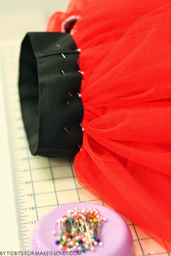 How to Make a Layered Tutu / Tulle Skirt (With Wide Elastic Band) -   16 tulle dress DIY ideas