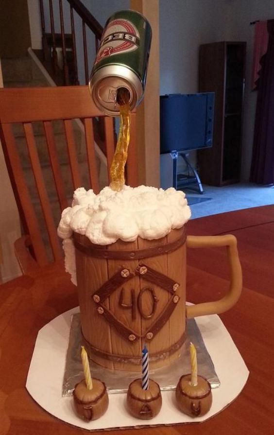 Ideas de fiestas para los amantes de la cerveza -   11 fondant cake For Men ideas