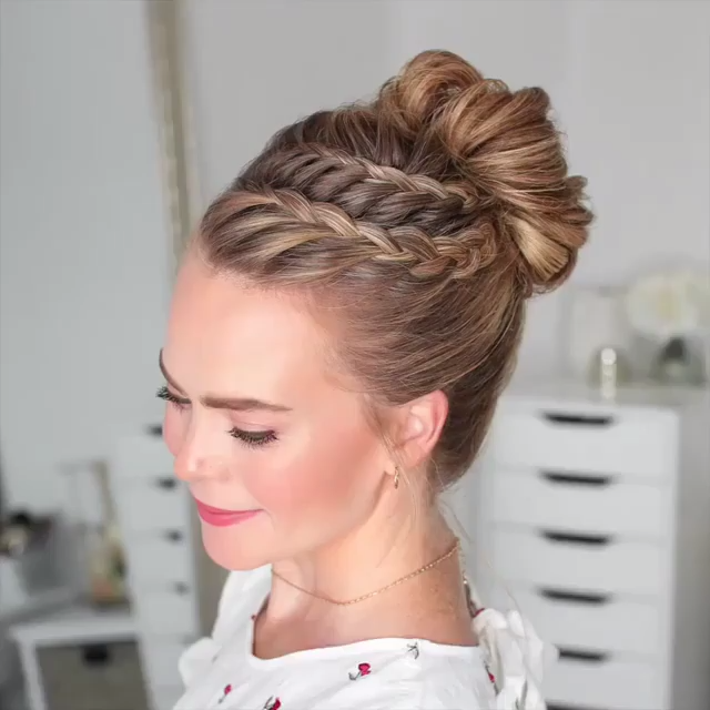 10 Amazing Hair Tutorials From Missy Sue! -   12 hairstyles Color chignons ideas