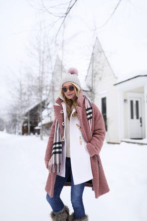 SNOW STYLE // MY SKI & LODGE STAPLES (Atlantic-Pacific) -   12 holiday Outfits cold weather ideas