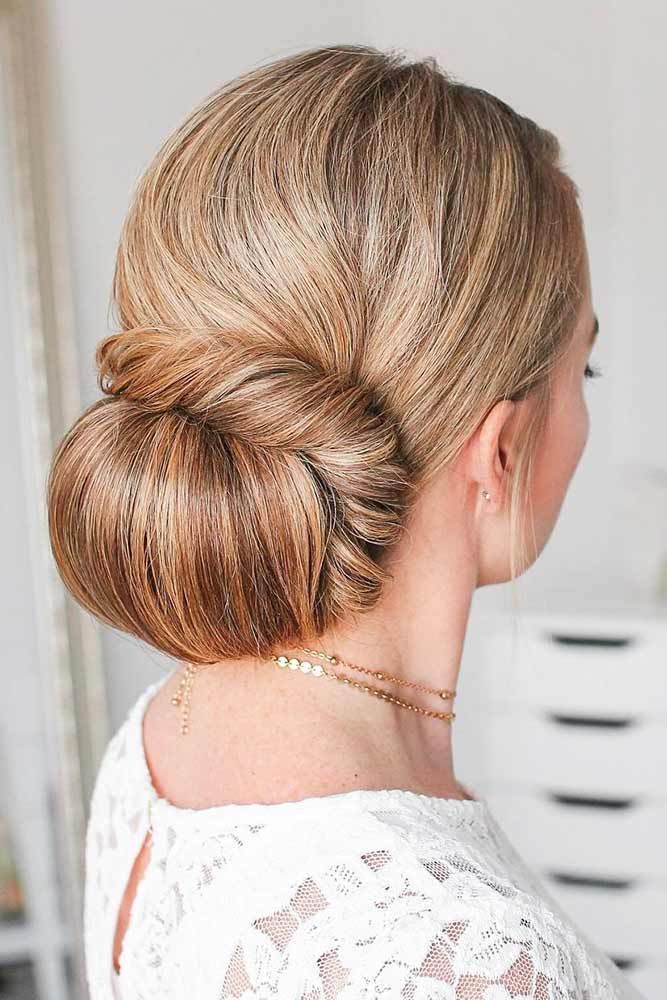 15 Creative Bun Hairstyles To Go Well With Your Mood -   14 hairstyles Short bun ideas